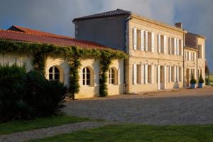 Séjourner au Domaine Rollan de By