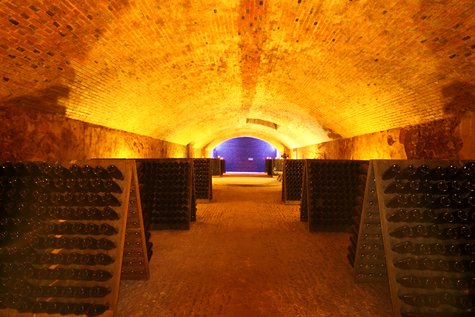 Château Comtesse Lafond - Cave