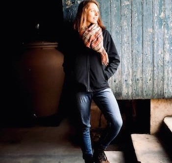 Chateau Bellevue - Elodie, responsable de chai