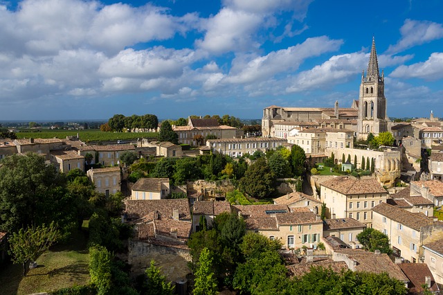 Village viticole du bordelais - Saint Emilion